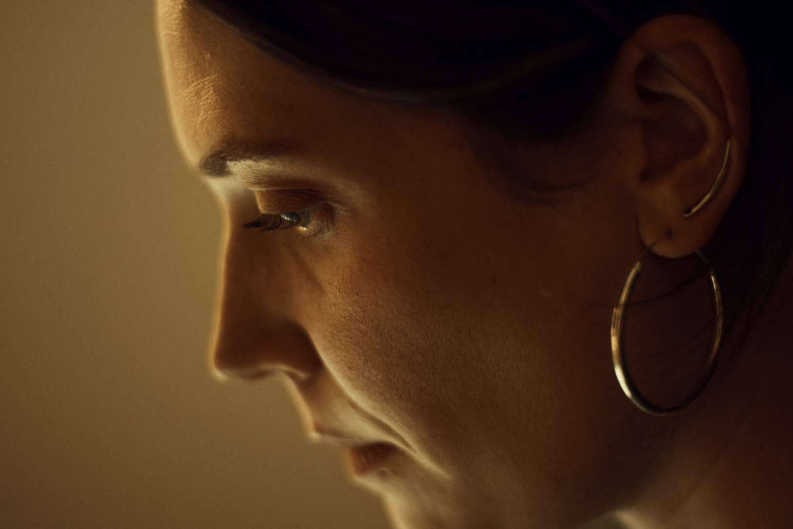 Un viaje cinematográfico por el mundo oscuro de la medicina con el director Alex García Mallarini