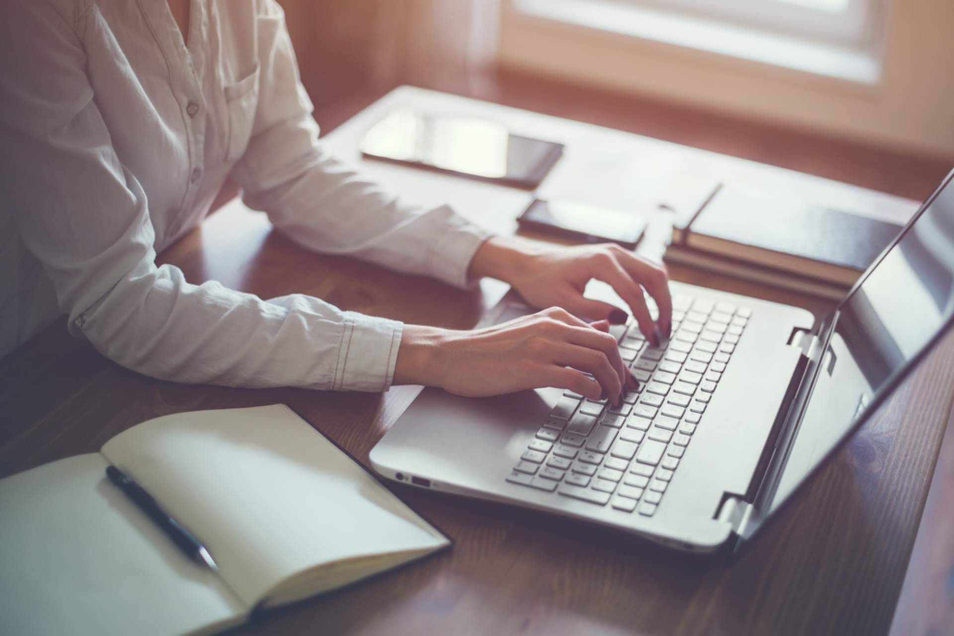 From Keywords to Context. AI's Role in Evolving SEO