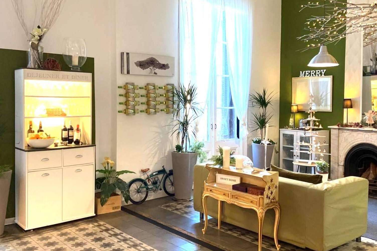 Just Royal BCN promotes cooking team-building activities for private groups