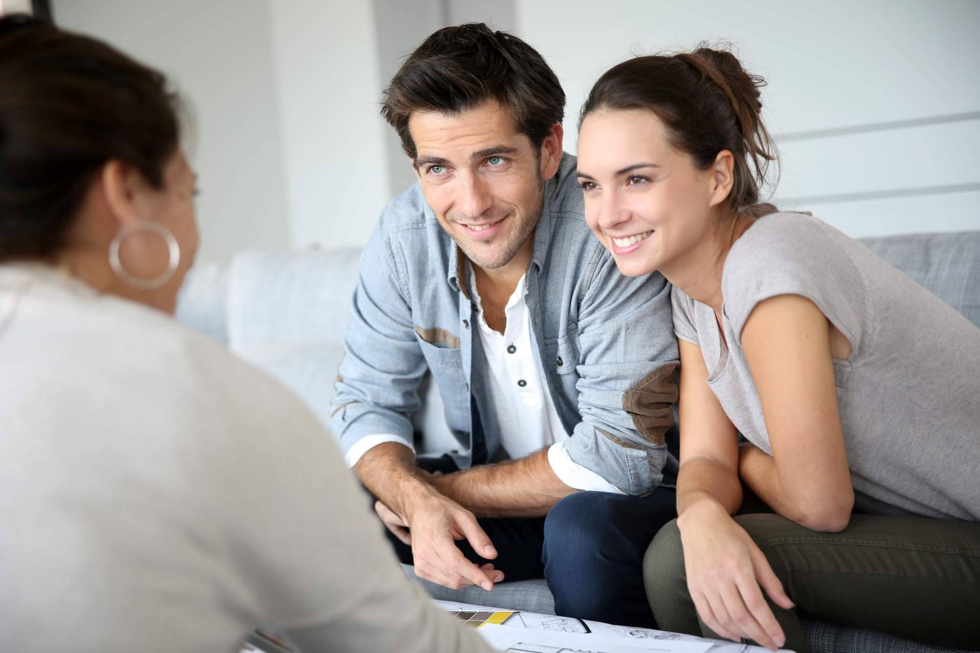 GRUPO PREIC offers financial advisory services for various types of businesses in Panama