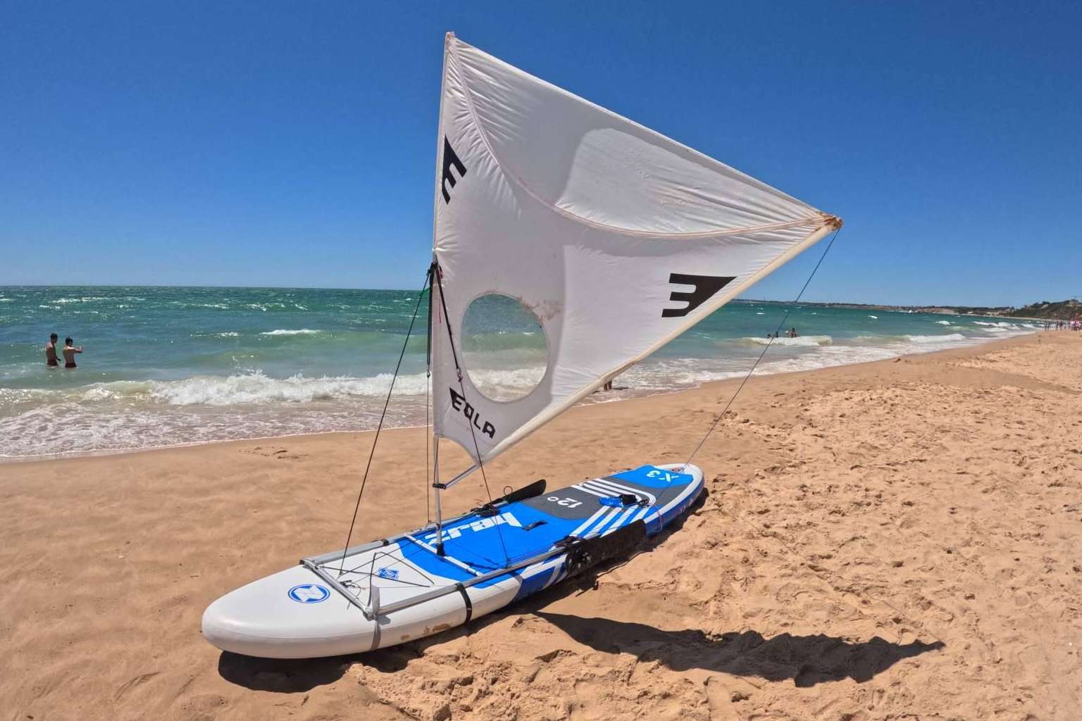 EOLA offers kits to practice windpaddle or windkayak in a safe way
