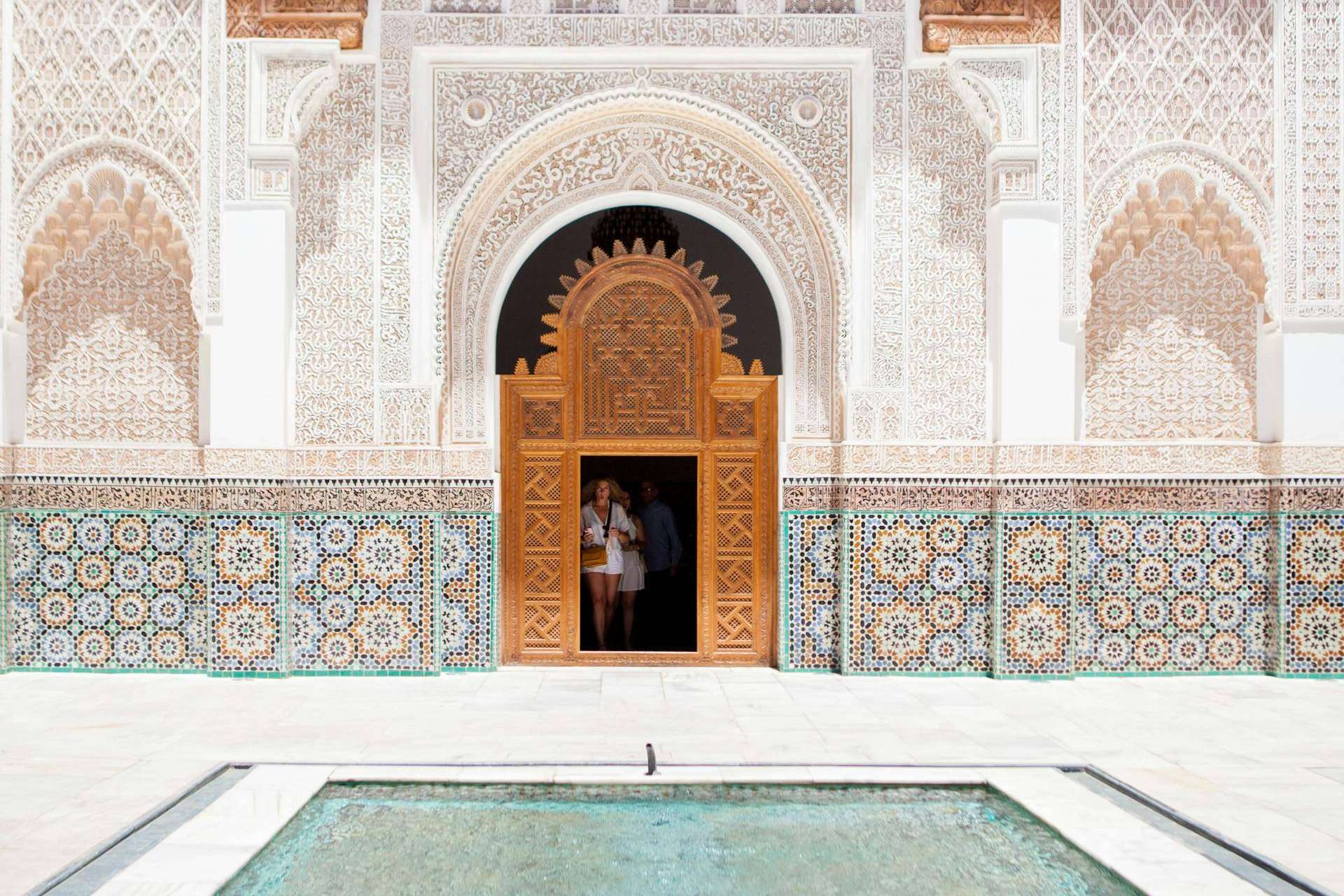A complete experience in Marrakech with Saharies’ activities