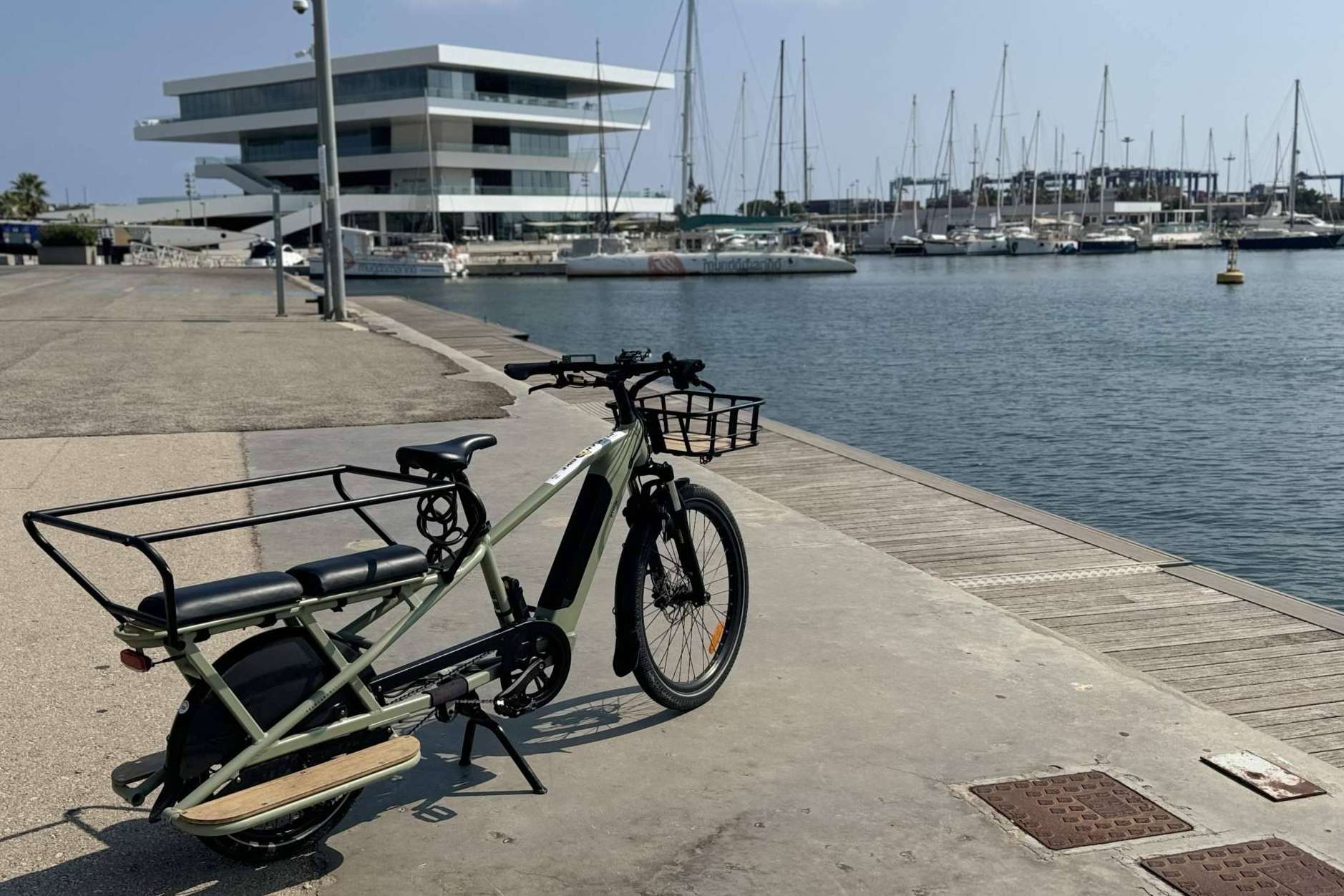 Exploring Valencia made easy, why e-bike rentals are a hit with American tourists
