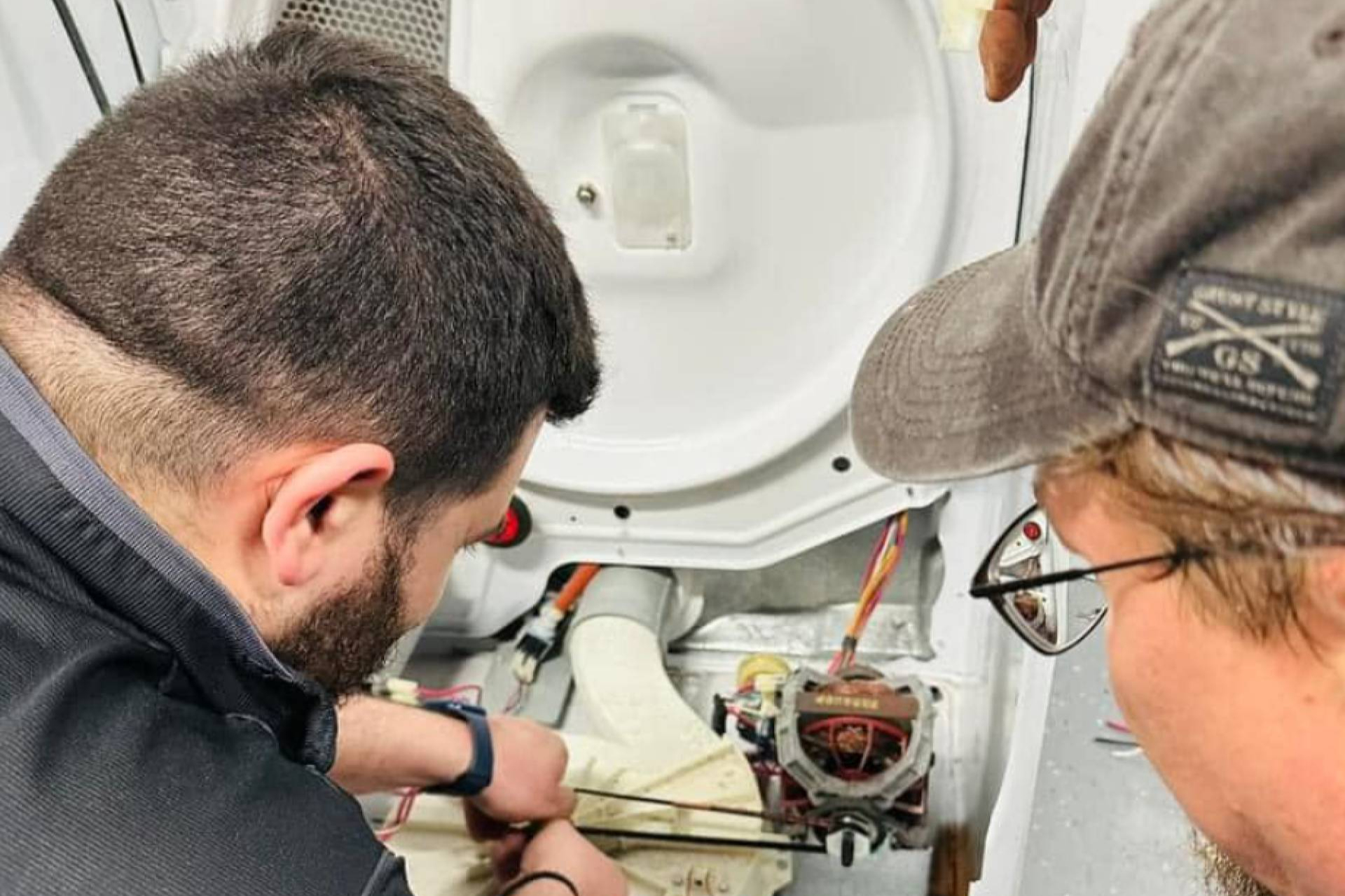Houston Homeowners Warned About Unqualified Appliance Repair Services as Local Family Business Raises Concerns